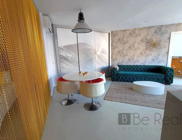 Flat For sell in Torremolinos in Málaga 