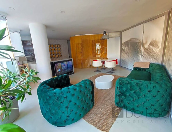 Flat For sell in Torremolinos in Málaga 