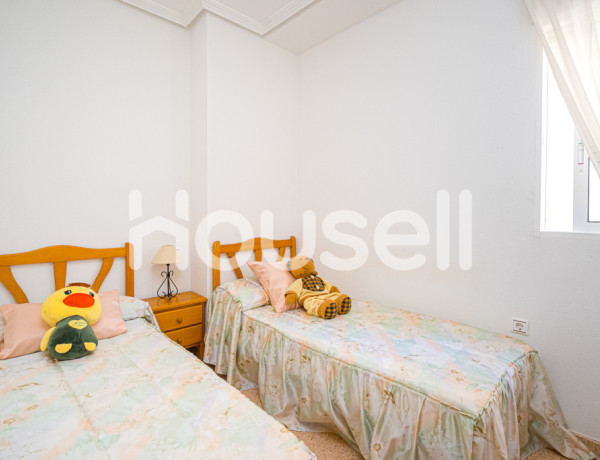 Piso en venta de 68m² en Avenida de la Purisima, 03182 Torrevieja (Alacant)