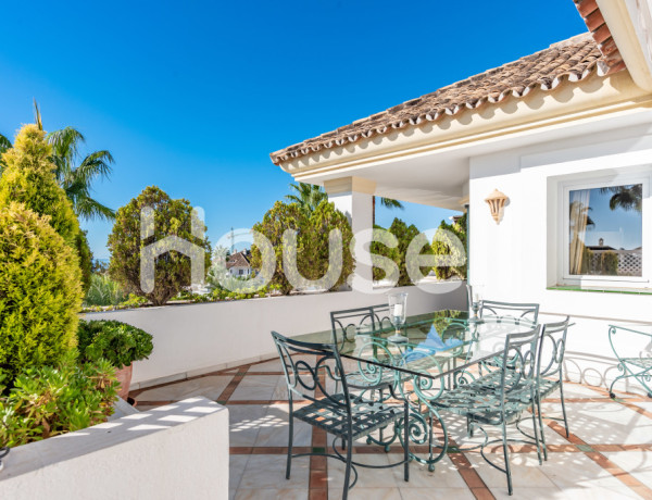 Flat For sell in Marbella in Málaga 