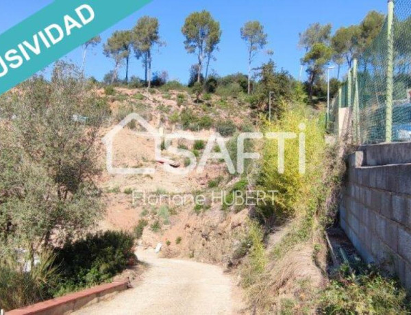 TERRENO EDIFICABLE EN COLLSEROLA, A 15MN DE BARCELONA.