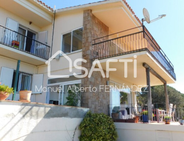 House-Villa For sell in Tossa De Mar in Girona 