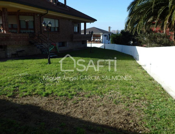 Vive la Grandeza a Minutos de Santander: Un Chalet Exclusivo, Tu Refugio de Lujo en el Corazón del Norte.