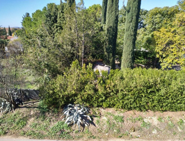 TU CASA EN UN REMANSO DE PAZ, A 5 MINUTOS DE LA CAPITAL