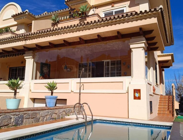 House-Villa For sell in Alhaurin De La Torre in Málaga 