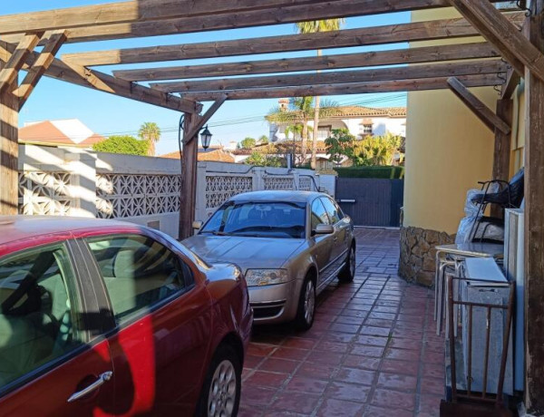 House-Villa For sell in Alhaurin De La Torre in Málaga 