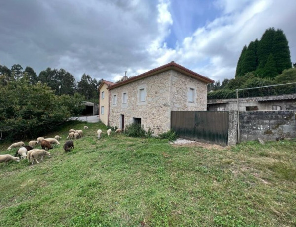 Country house For sell in Estrada, A in Pontevedra 