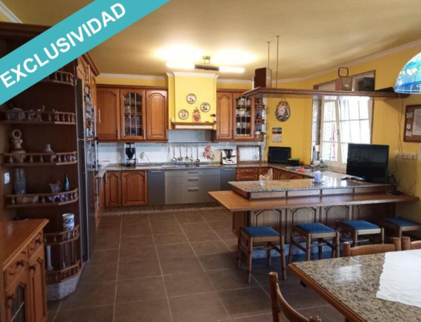 House-Villa For sell in Vilagarcia De Arousa in Pontevedra 