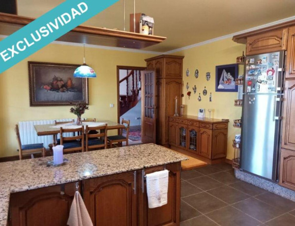 House-Villa For sell in Vilagarcia De Arousa in Pontevedra 