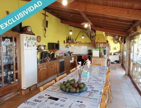 GRAN OPORTUNIDAD, excelente chalet en venta en Vilagarcia de Arousa