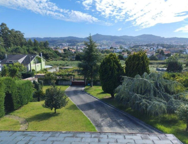 Magnífica casa / chalet independiente en zona idílica de Vilagarcía de Arosa