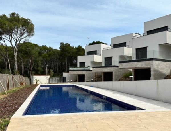 House-Villa For sell in Calella De Palafrugell in Girona 