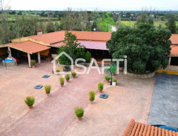 Country house For sell in Villaviciosa De Odon in Madrid 