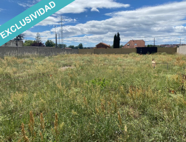 TERRENO URBANO A LA VENTA EN CARRETERA DE SANTANDER, VILLAQUILAMBRE