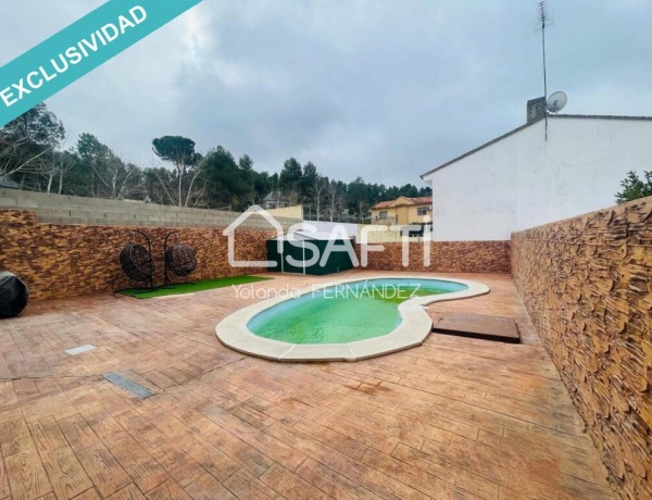 OPORTUNIDAD CHALET REFORMADO