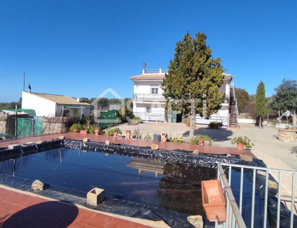 Country house For sell in Ubeda in Jaén 