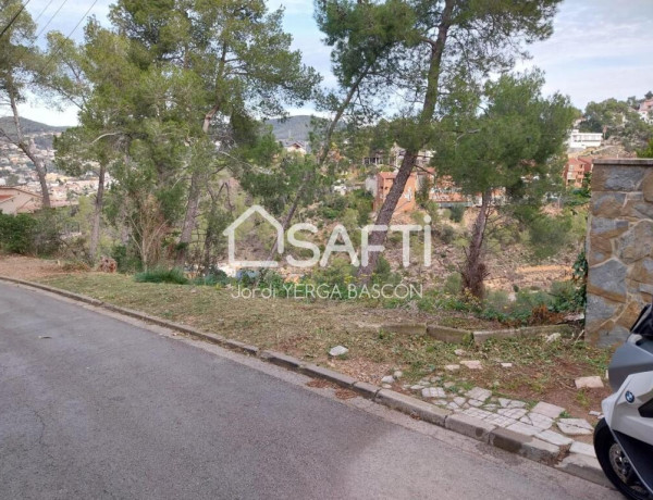 Urban land For sell in Vallirana in Barcelona 