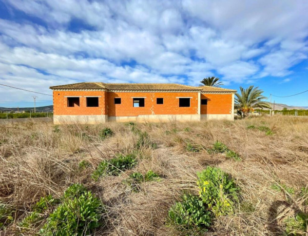 Espectacular OPORTUNIDAD de parcela y estructura con planta americana en Molins, Orihuela.