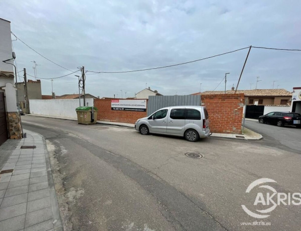 Residential building For sell in Cobeja in Toledo 