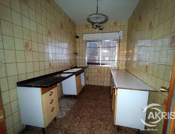 House-Villa For sell in Noves in Toledo 