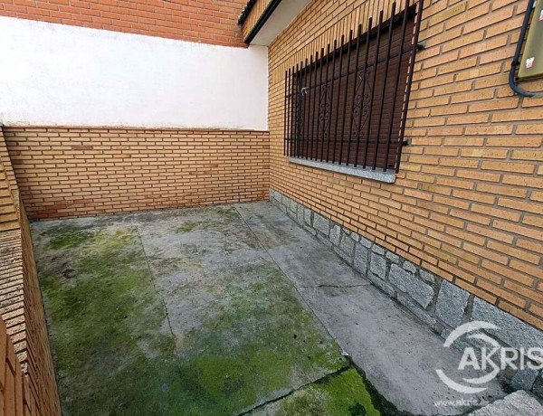 House-Villa For sell in Noves in Toledo 