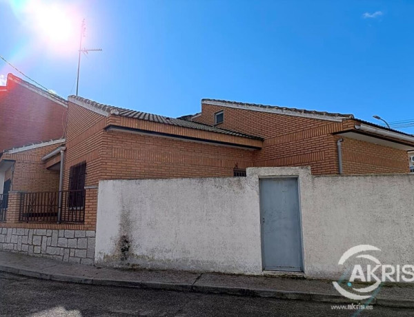 House-Villa For sell in Noves in Toledo 