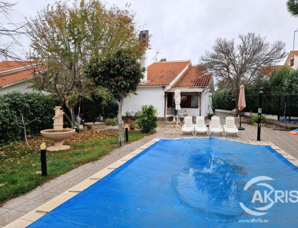 House-Villa For sell in Olias Del Rey in Toledo 