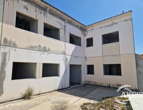 Residential building For sell in Bargas in Toledo 