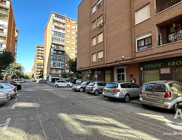 Commercial Premises For sell in Talavera De La Reina in Toledo 