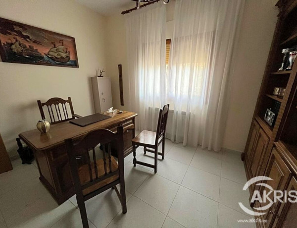 Town house For sell in Cogolludo in Guadalajara 