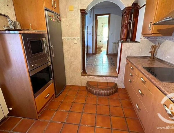 House-Villa For sell in Talavera De La Reina in Toledo 