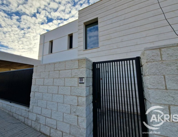 ¡VIVIENDA A ESTRENAR EN EL BEATO!