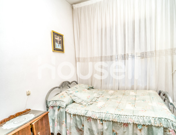 House-Villa For sell in Valdestillas in Valladolid 