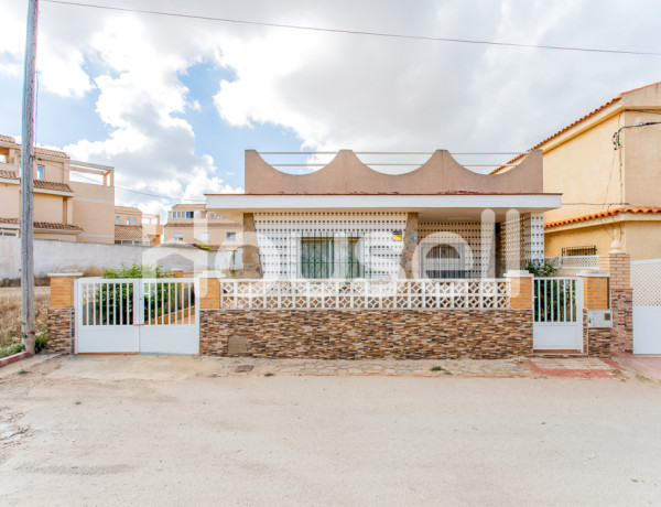 Chalet en venta de 115m² en Calle Mingotes, 30383 Los Nietos (Murcia)