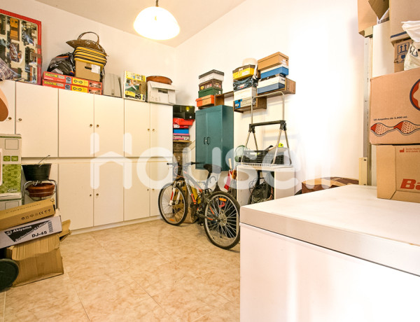 Casa en venta de 300 m² en Carrer Mercè Rodoreda, 08635 Sant Esteve Sesrovires (Barcelona)