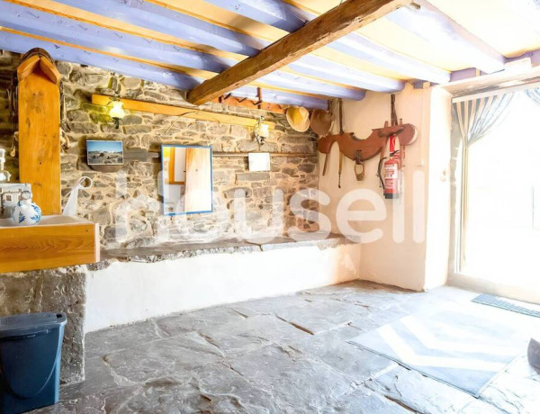 Town house For sell in Nueno in Huesca 