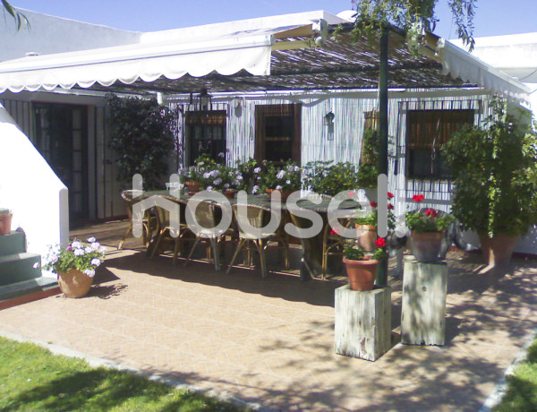 House-Villa For sell in Rota in Cádiz 