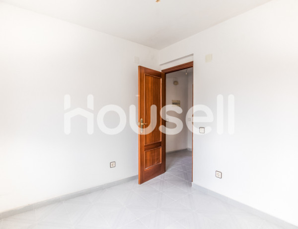 House-Villa For sell in Hoyo De Pinares, El in Ávila 