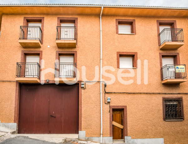 House-Villa For sell in Hoyo De Pinares, El in Ávila 