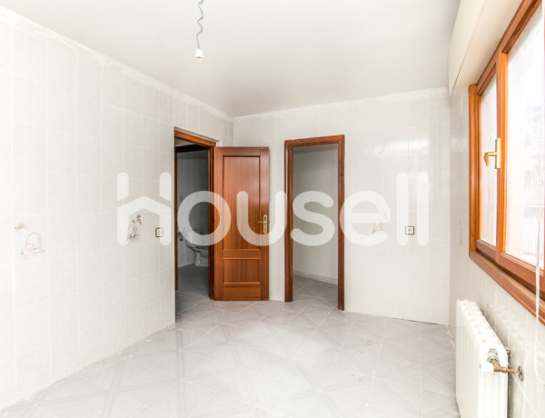 House-Villa For sell in Hoyo De Pinares, El in Ávila 