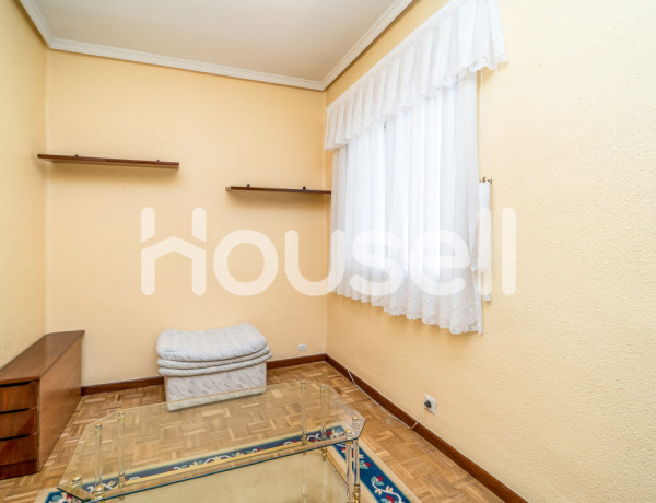 Piso en venta de 83m² en Calle Sevilla,  47013 Valladolid