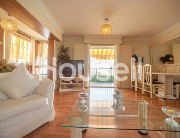 Duplex For sell in Benalmadena in Málaga 