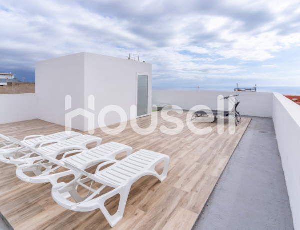 House-Villa For sell in Adeje in Santa Cruz de Tenerife 