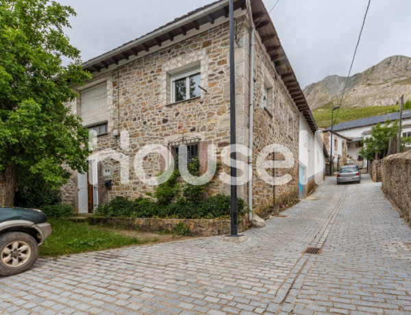 Casa en venta de 200 m² Carretera los Bayos, 24140 Villablino (León)