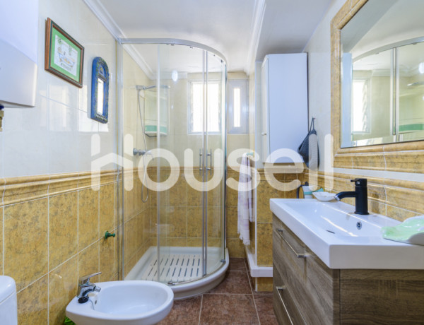 House-Villa For sell in Oropesa Del Mar in Castellón 