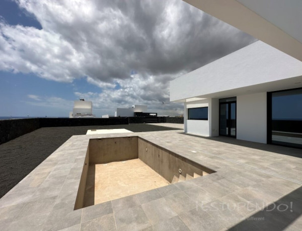 House-Villa For sell in Teguise (Lanzarote) in Las Palmas 