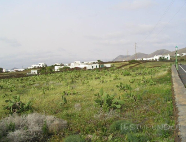 Residential land For sell in Breñas, Las (Lanzarote) in Las Palmas 