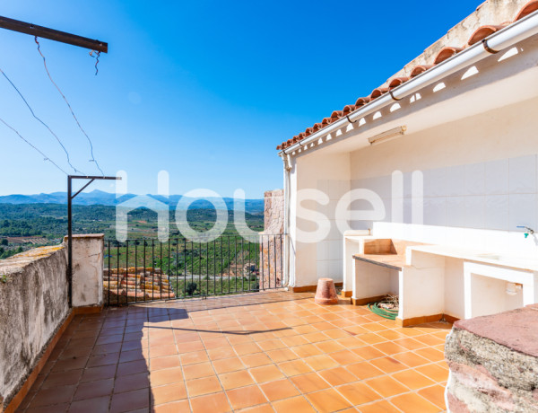 House-Villa For sell in Vilafames in Castellón 