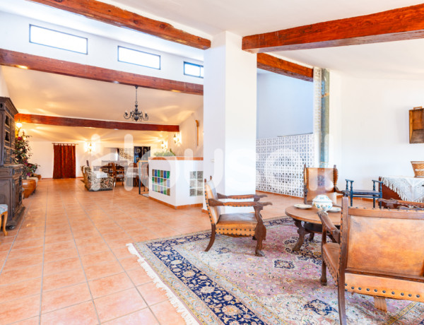 House-Villa For sell in Vilafames in Castellón 