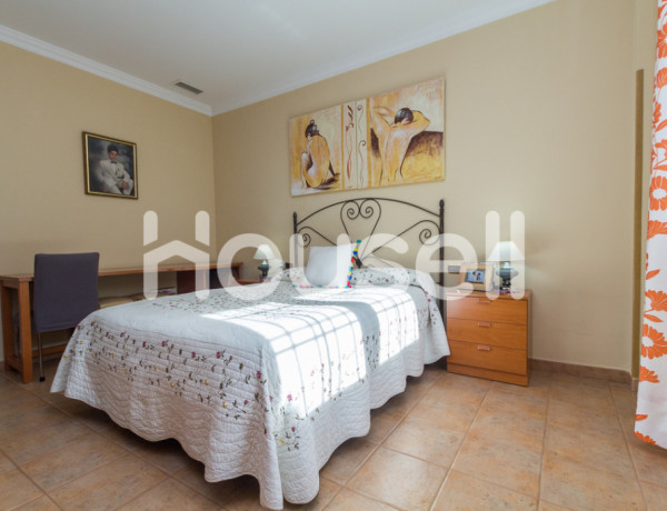 House-Villa For sell in Alhaurin De La Torre in Málaga 